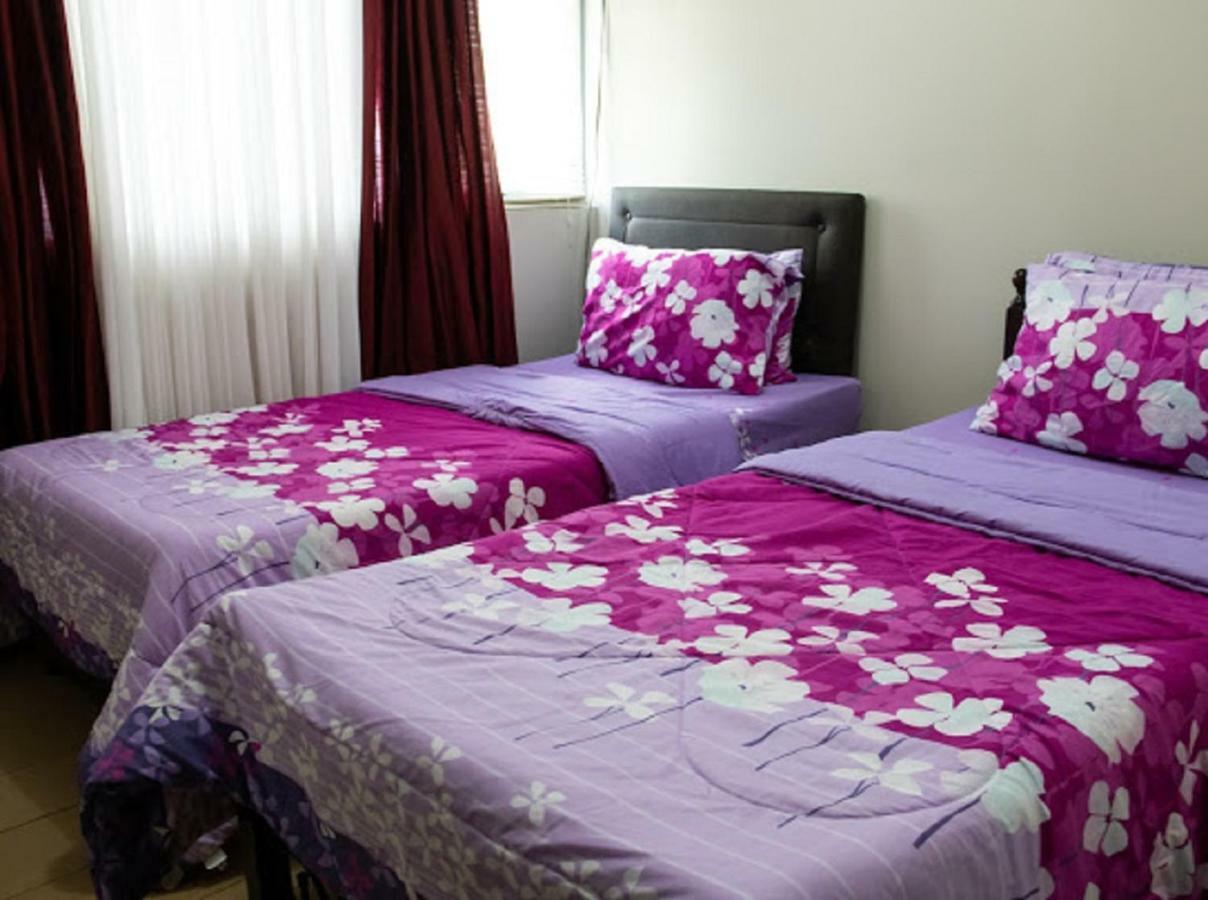 Cubao Manhattan Heights Unit 5A Tower C เกซอนซิตี้ ภายนอก รูปภาพ