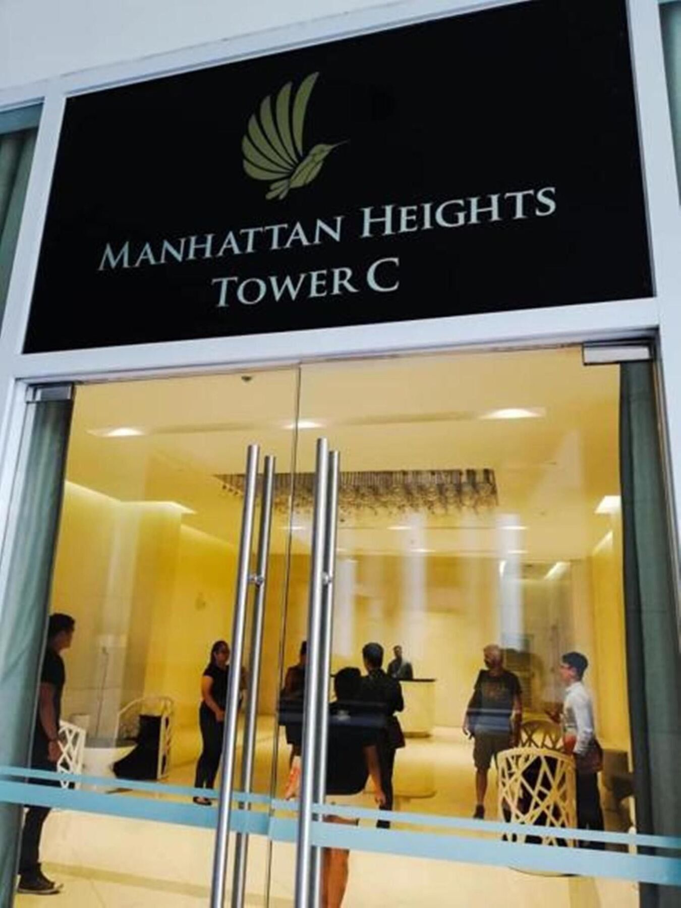 Cubao Manhattan Heights Unit 5A Tower C เกซอนซิตี้ ภายนอก รูปภาพ